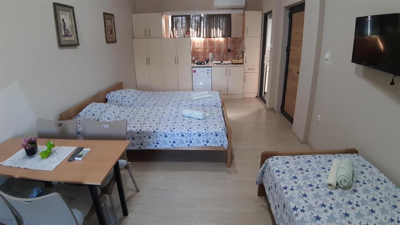 Goka Apartments Gevgelija Exterior foto